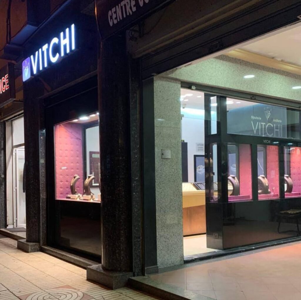 Façade de Vitchi, bijouterie Casablanca Maarif, présentant un espace élégant pour découvrir des bijoux de luxe.